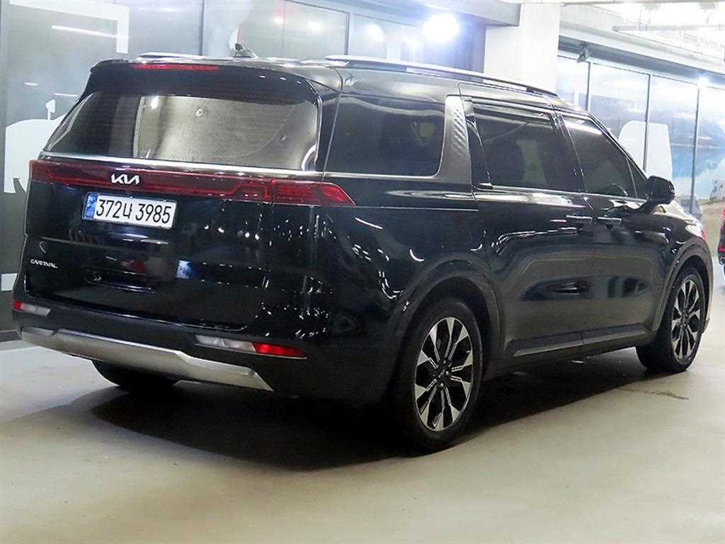 KIA Carnival - Vista 4