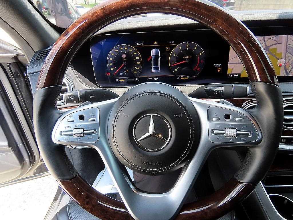 Mercedes Benz S Class - Vista 8