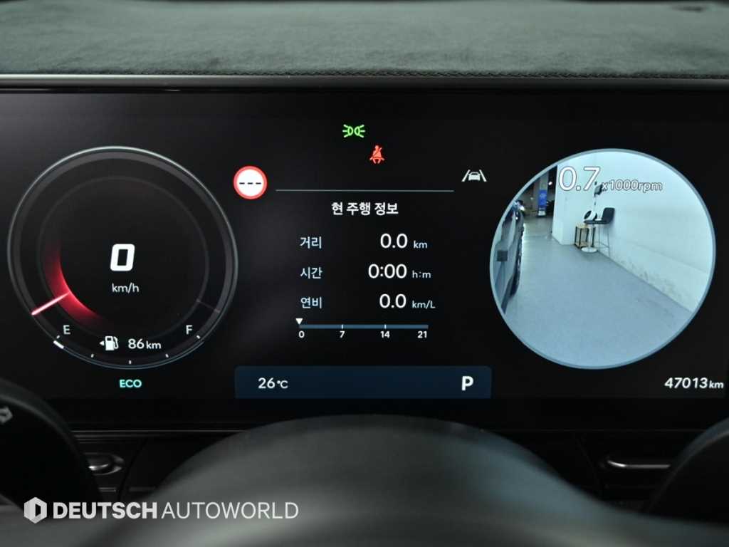 HYUNDAI Kona - Vista 8