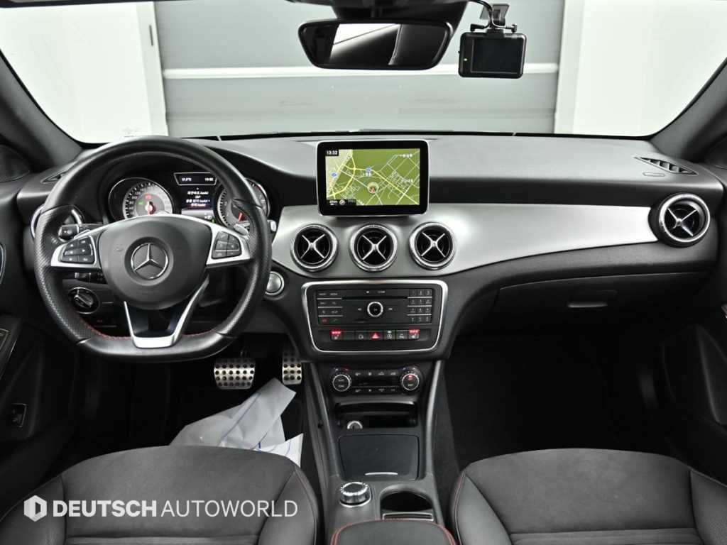 Mercedes Benz CLA Class - Vista 7