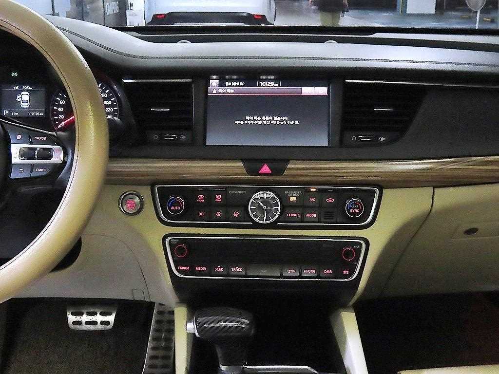 KIA K7 - Vista 11