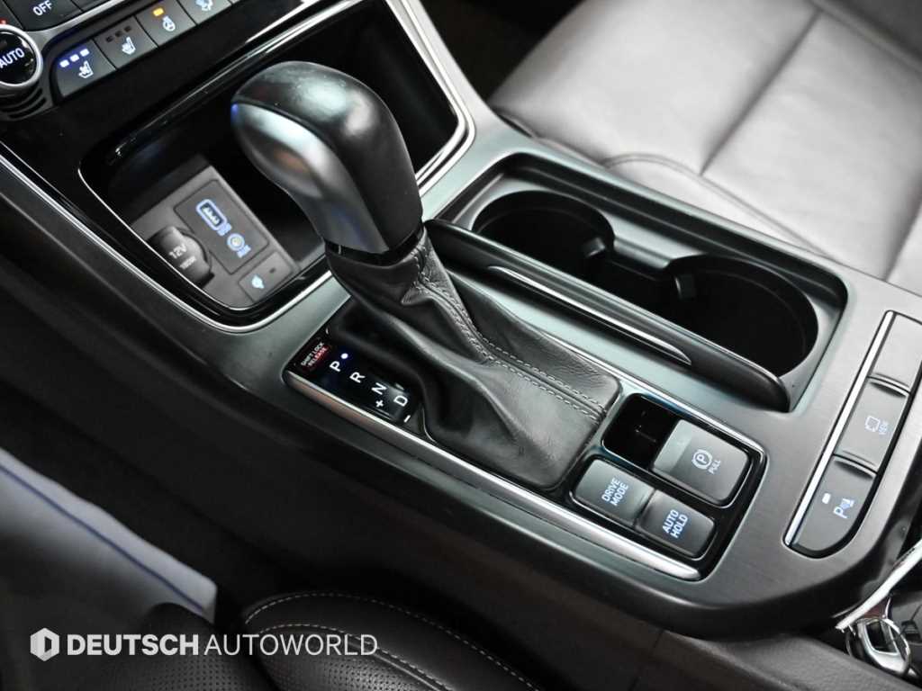 HYUNDAI Grandeur - Vista 9