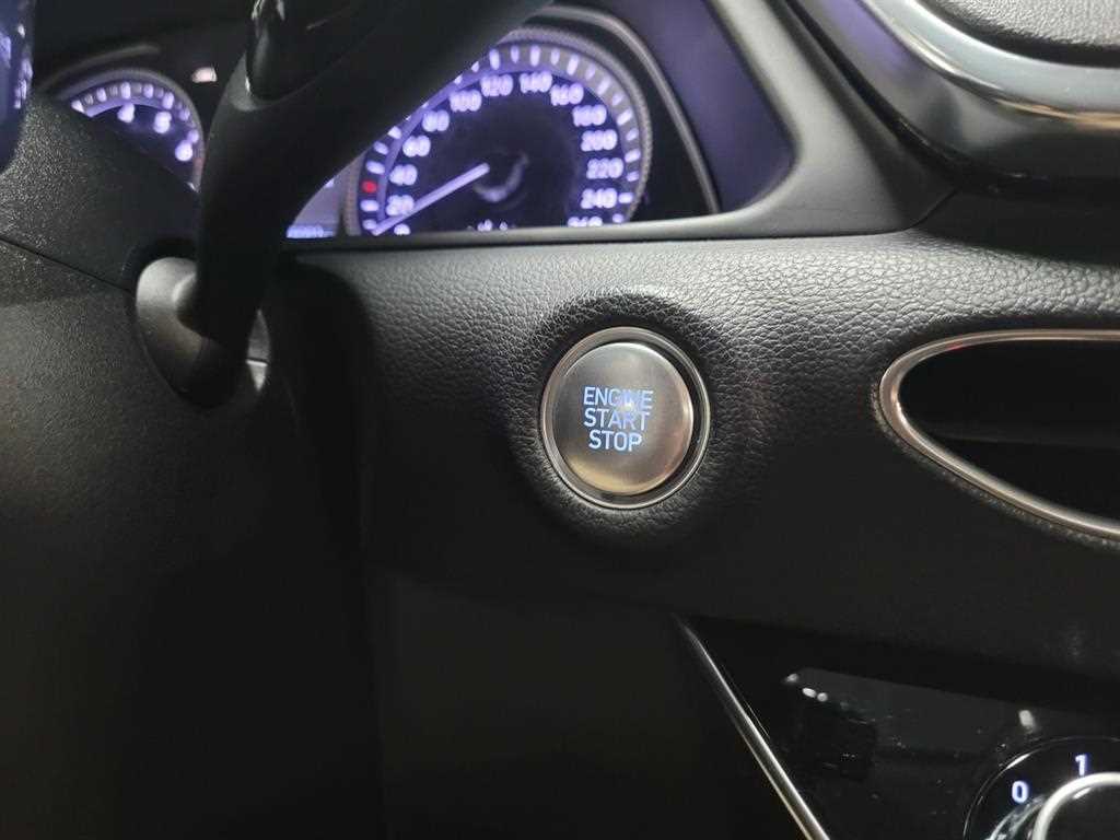 HYUNDAI Sonata - Vista 12
