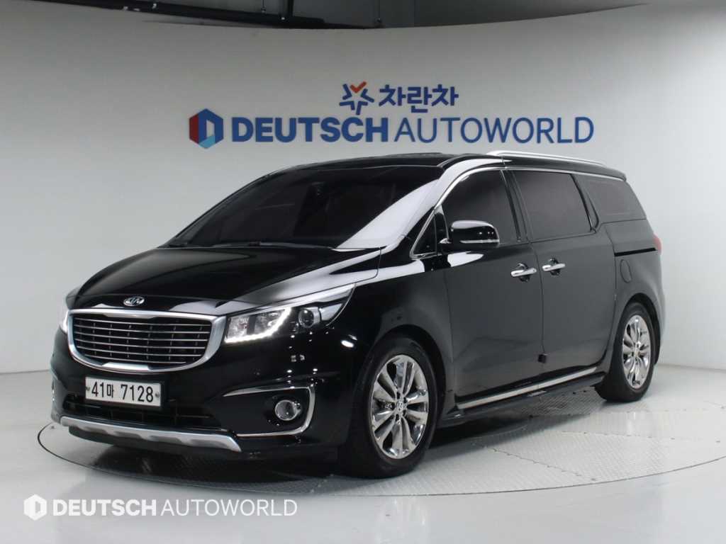 KIA Carnival 2017 Negro - Importación desde Corea - HF Imports Iquique - Foto 1