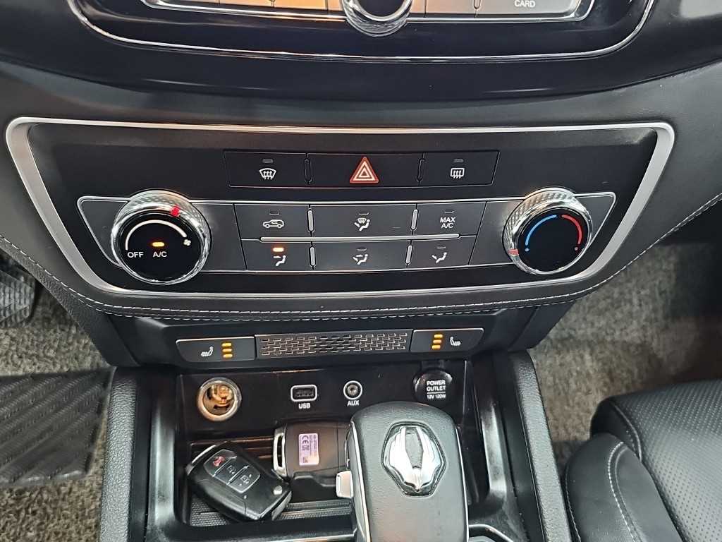 Ssangyong Rexton - Vista 10