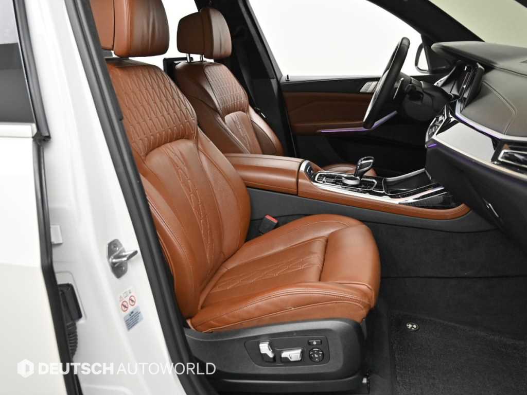 BMW X7 - Vista 10