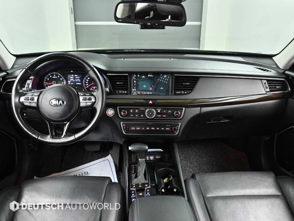 KIA K7 - Vista 7
