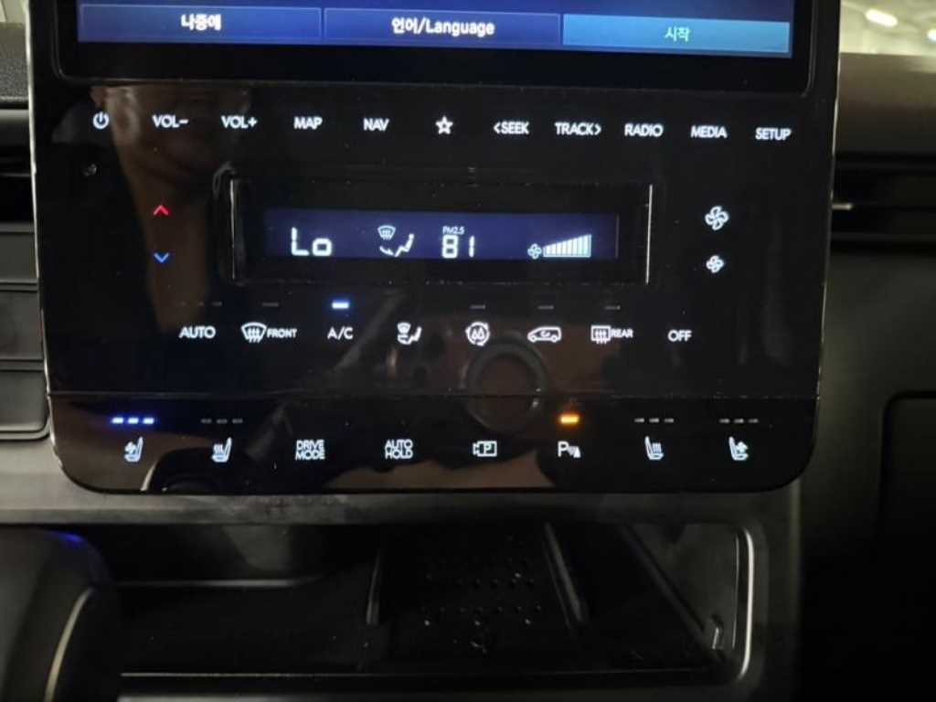HYUNDAI Staria - Vista 11