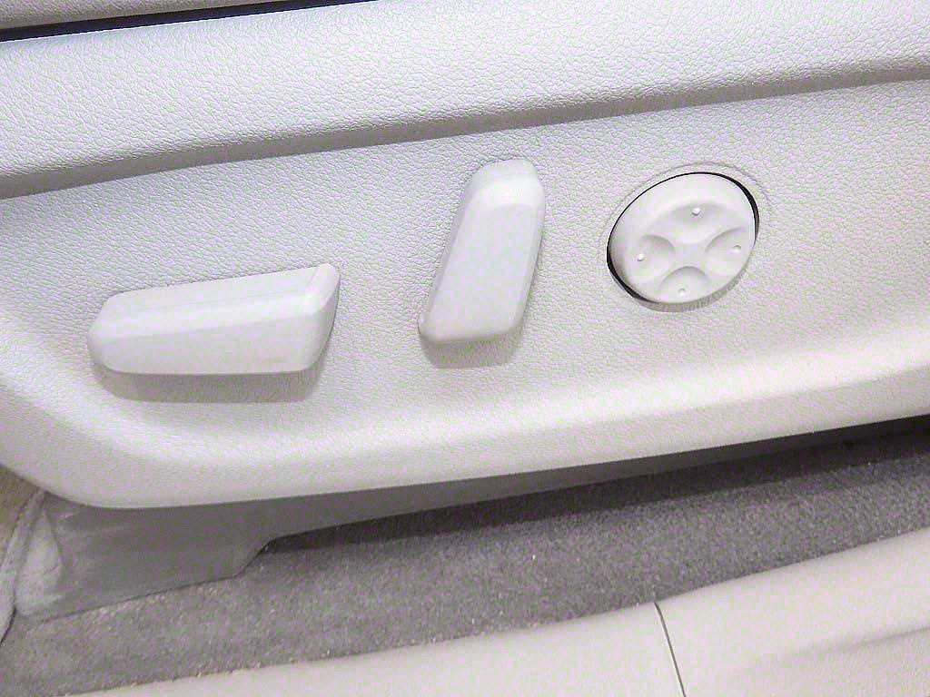 KIA Carnival - Vista 10