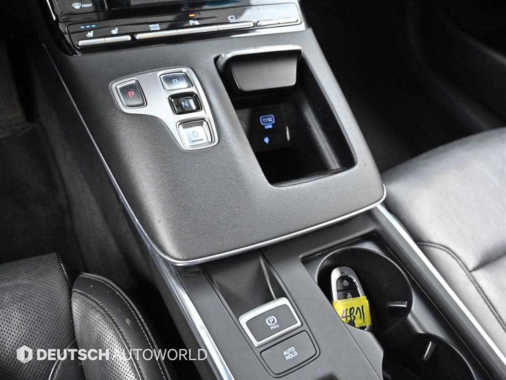 HYUNDAI Grandeur - Vista 9
