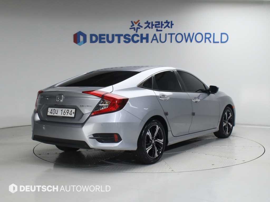 Honda Civic - Vista 2