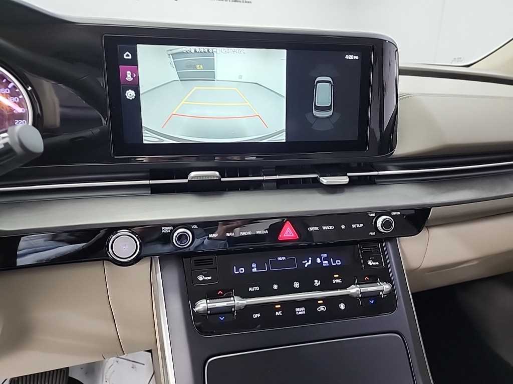 KIA Carnival - Vista 10