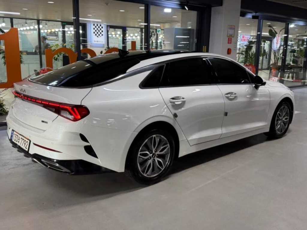 KIA K5 - Vista 4