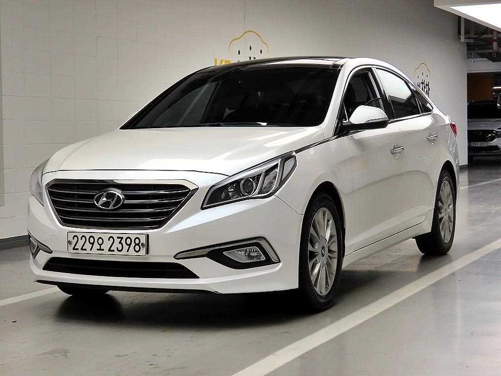 HYUNDAI Sonata - Vista 2