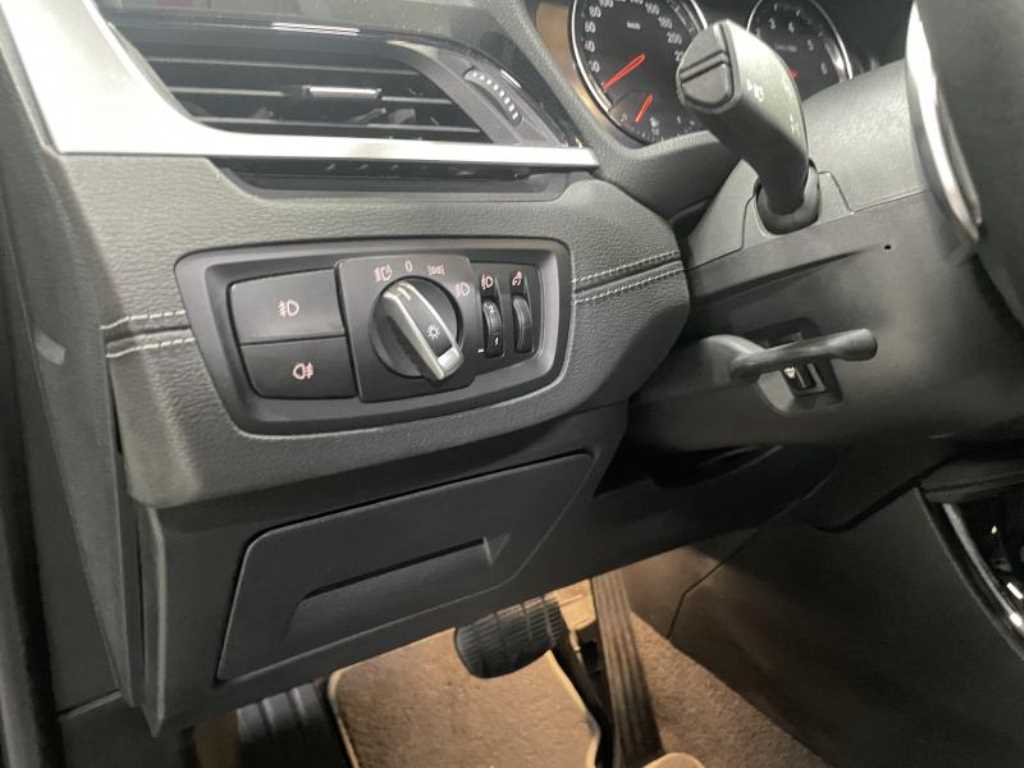 BMW X1 2022 Negro - Importación desde Corea - HF Imports Iquique - Foto 13