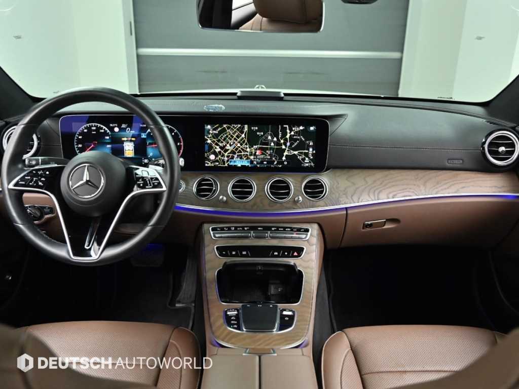 Mercedes Benz E class - Vista 7