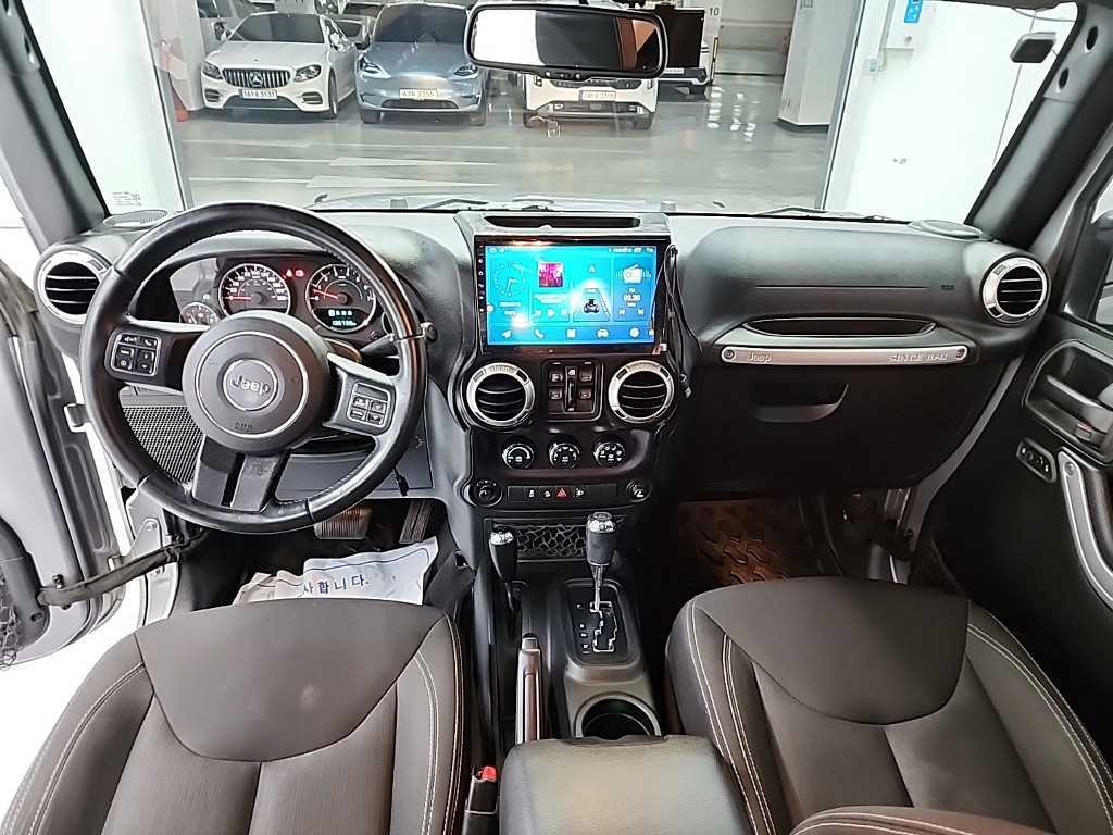 Jeep Wrangler - Vista 7