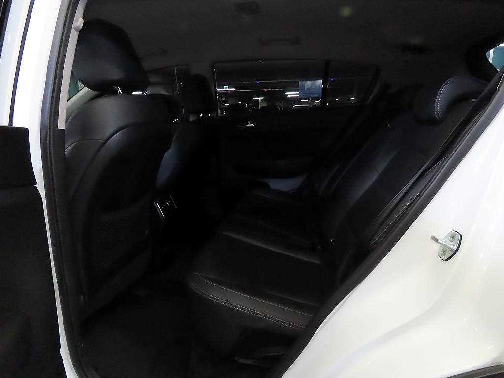 KIA Sportage - Vista 7