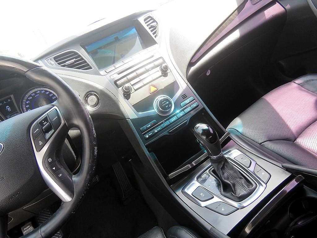 HYUNDAI Grandeur 2016 Negro - Importación desde Corea - HF Imports Iquique - Foto 14