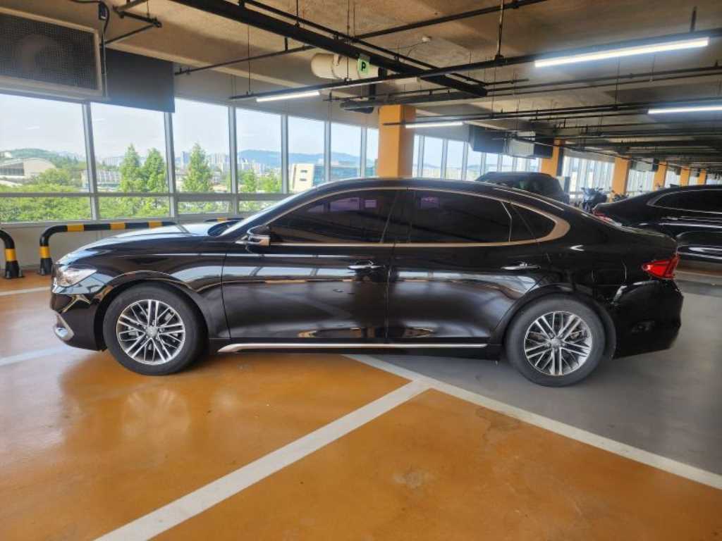 HYUNDAI Grandeur - Vista 4