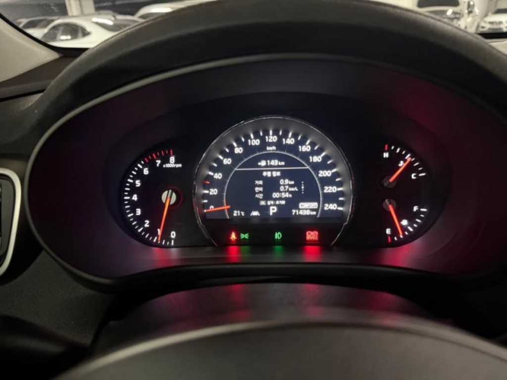KIA Sorento - Vista 9