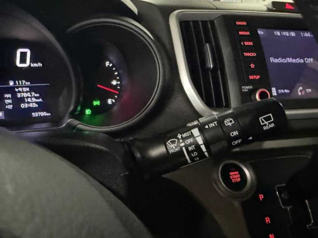 KIA Ray 2022 Blanco - Importación desde Corea - HF Imports Iquique - Foto 16