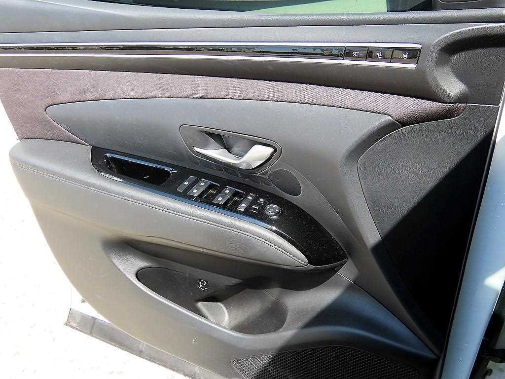 HYUNDAI Tucson - Vista 11