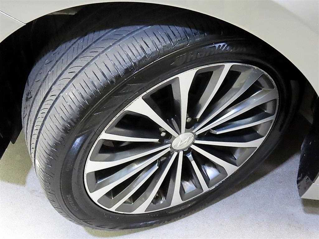 HYUNDAI Grandeur 2013 Plateado - Importación desde Corea - HF Imports Iquique - Foto 20