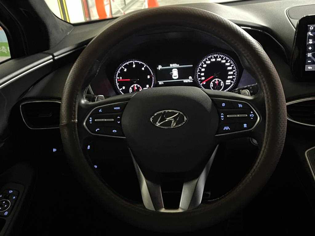 HYUNDAI Santa Fe - Vista 7