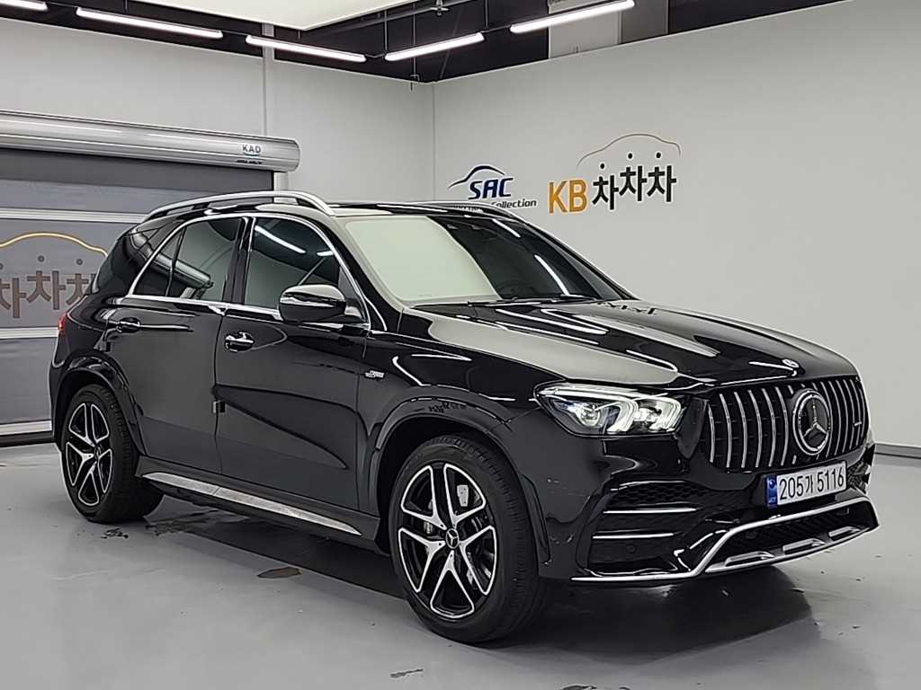 Mercedes Benz GLE Class - Vista 4