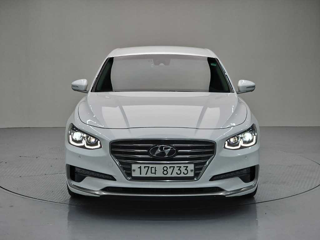 HYUNDAI Grandeur - Vista 2