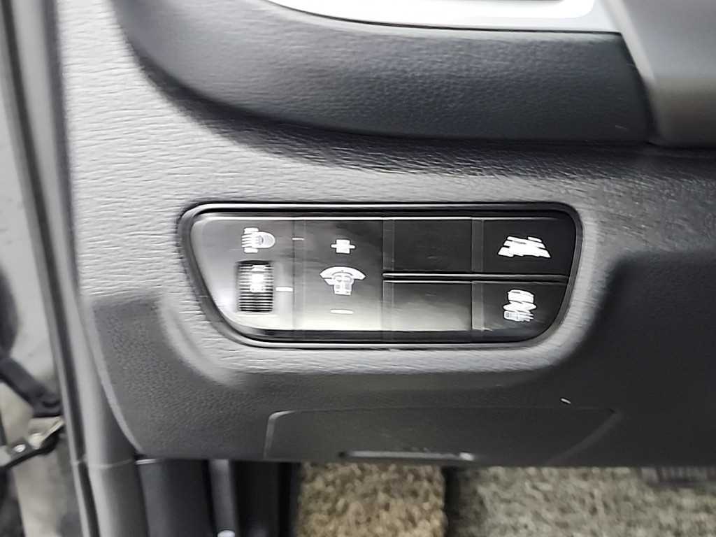 KIA Seltos 2022 Negro - Importación desde Corea - HF Imports Iquique - Foto 18