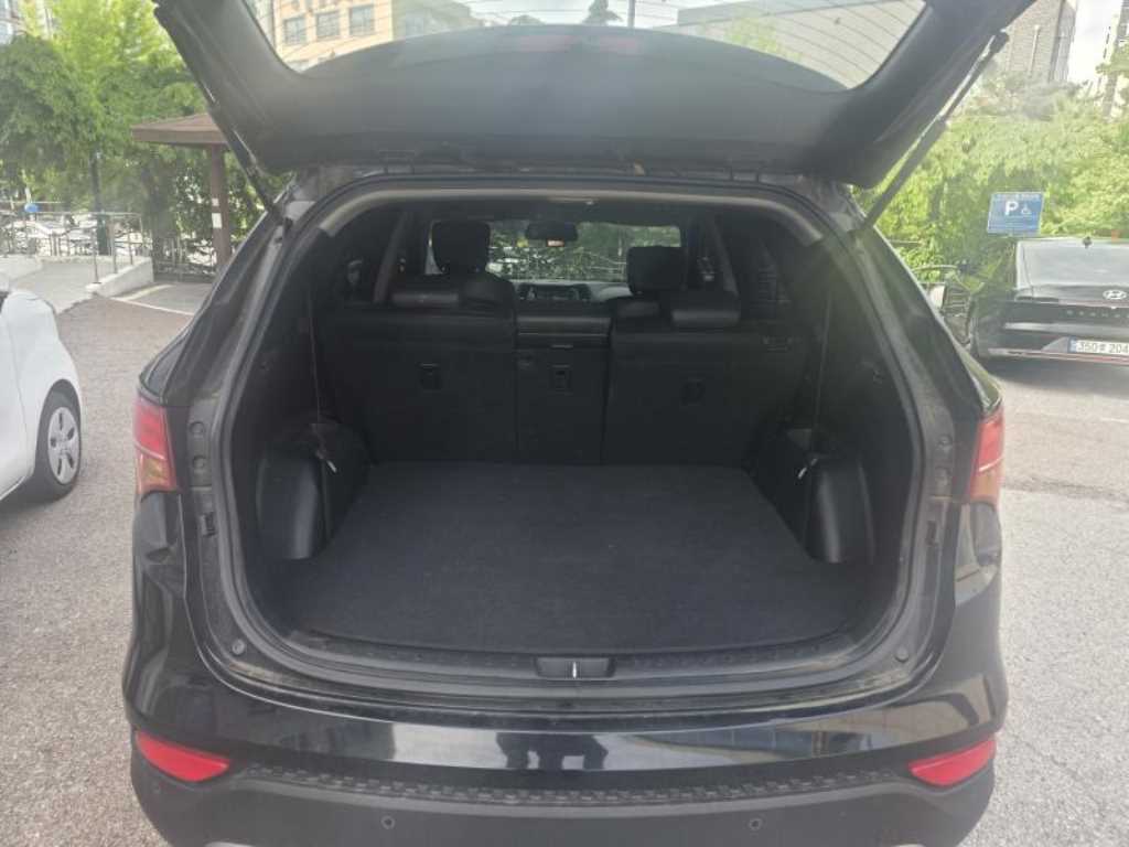 HYUNDAI Santa Fe - Vista 6