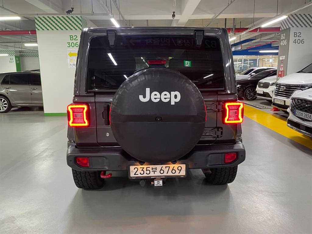 Jeep Wrangler - Vista 3