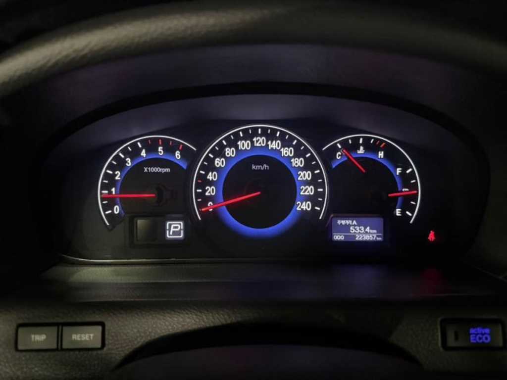 HYUNDAI Veracruz - Vista 9