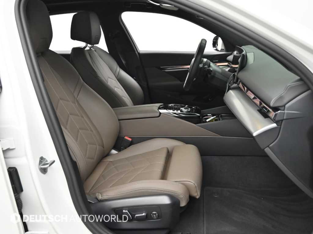BMW 5 Series - Vista 10