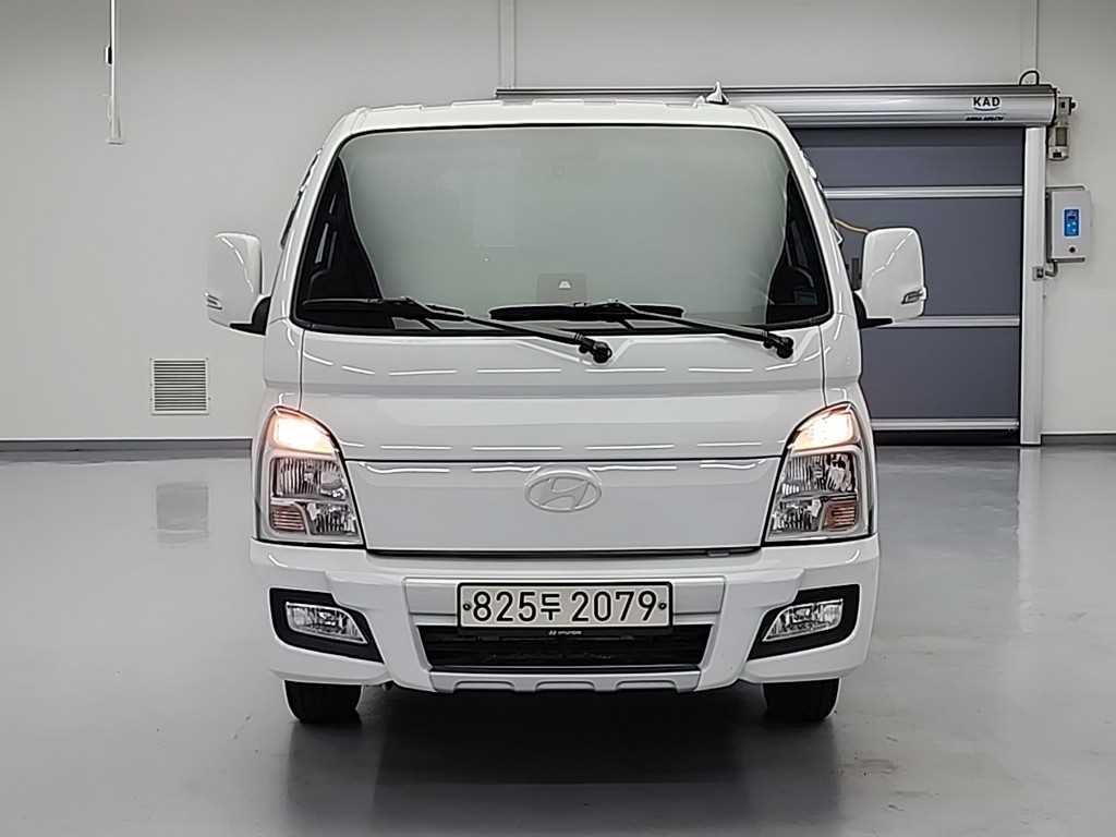 Small Truck Cargo (small) - Vista 2