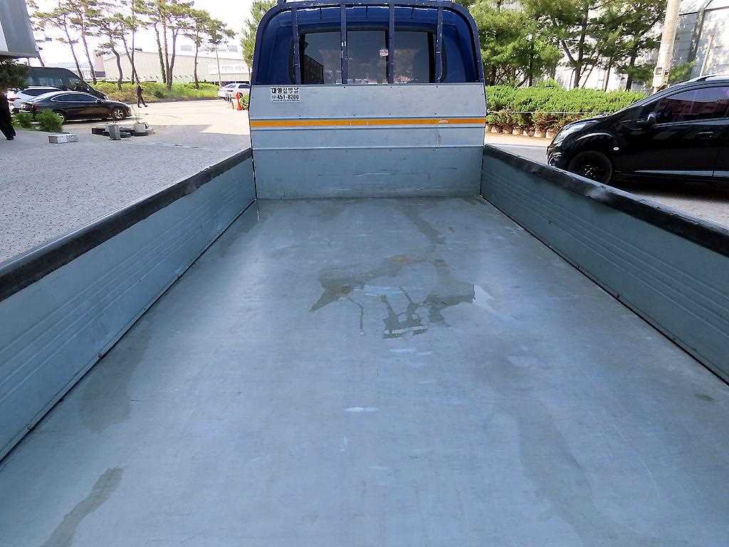 Small Truck Cargo (small) - Vista 5