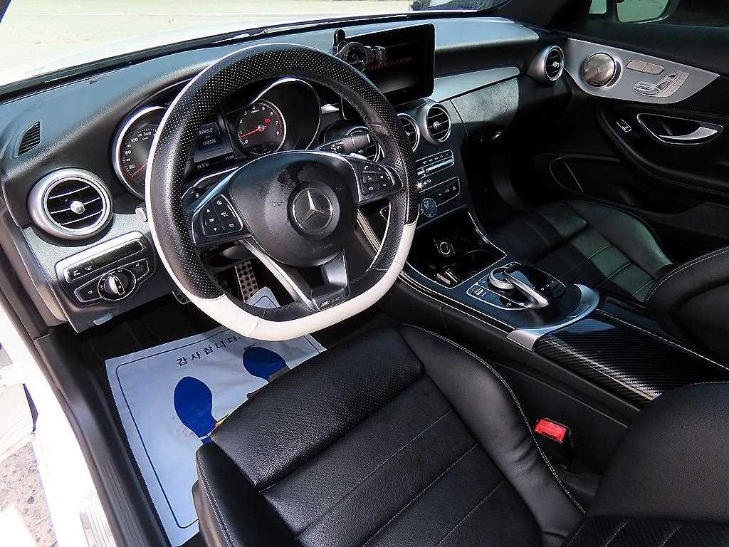 Mercedes Benz C Class - Vista 7