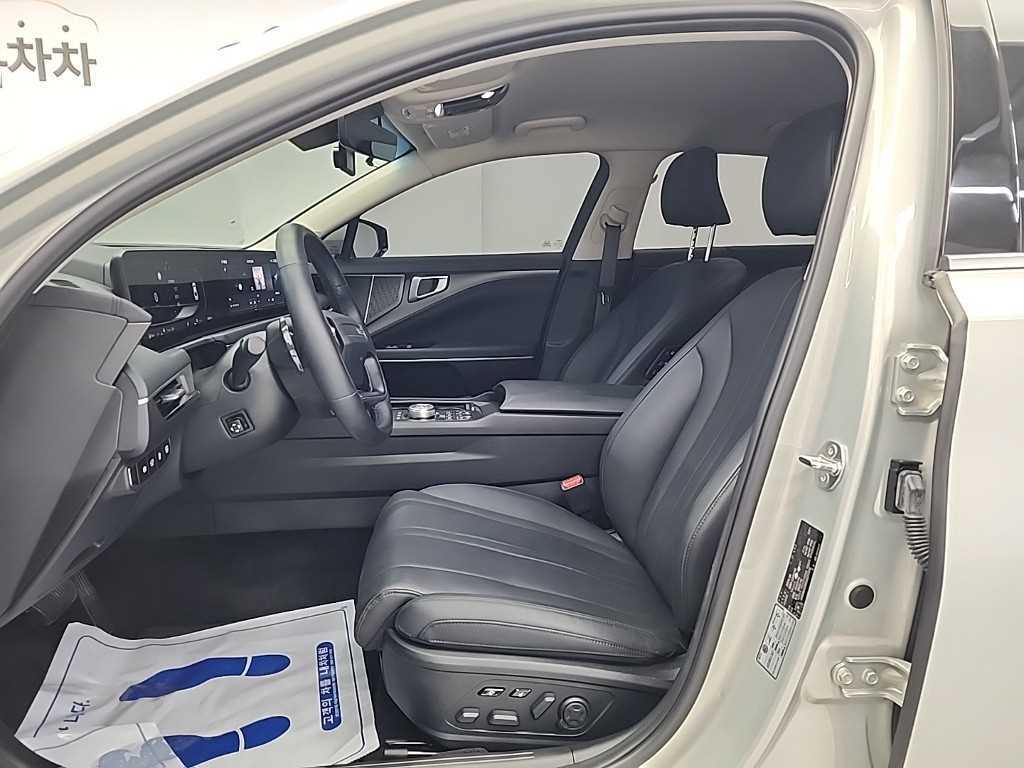 KIA K8 - Vista 6