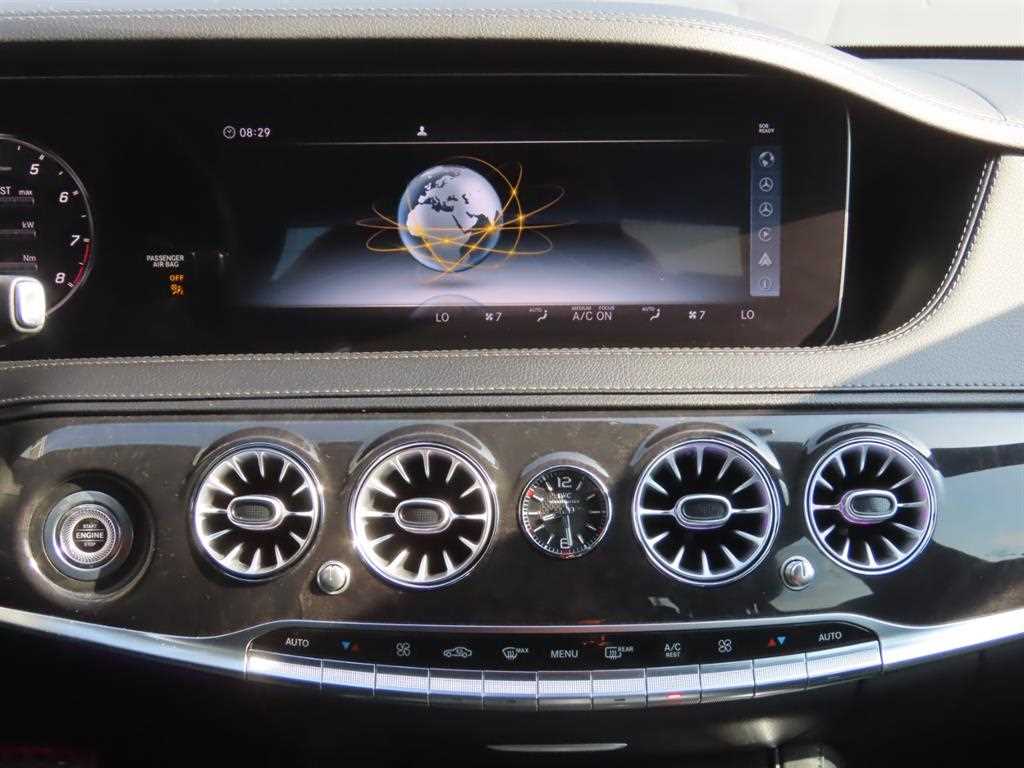 Mercedes Benz S Class - Vista 11