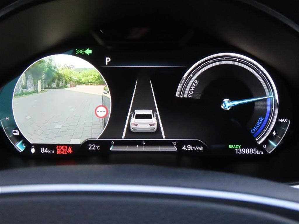 Genesis G80 - Vista 5