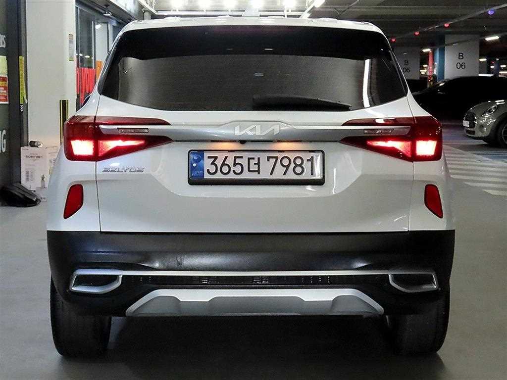 KIA Seltos - Vista 5