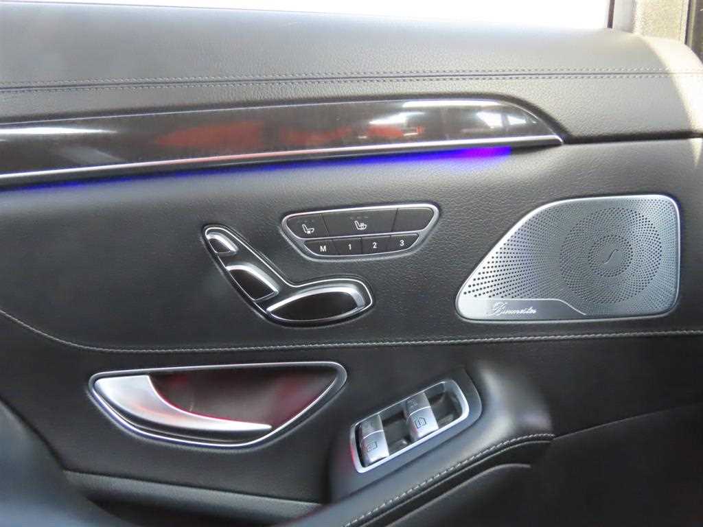 Mercedes Benz S Class - Vista 8