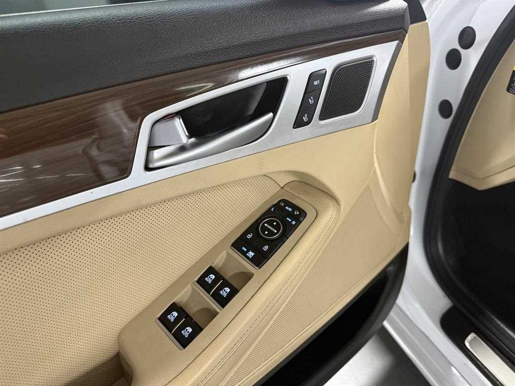 Genesis G80 - Vista 11