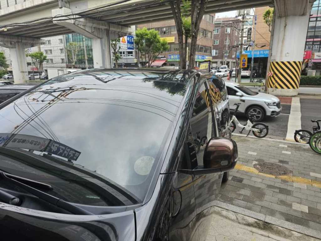 HYUNDAI Staria - Vista 2