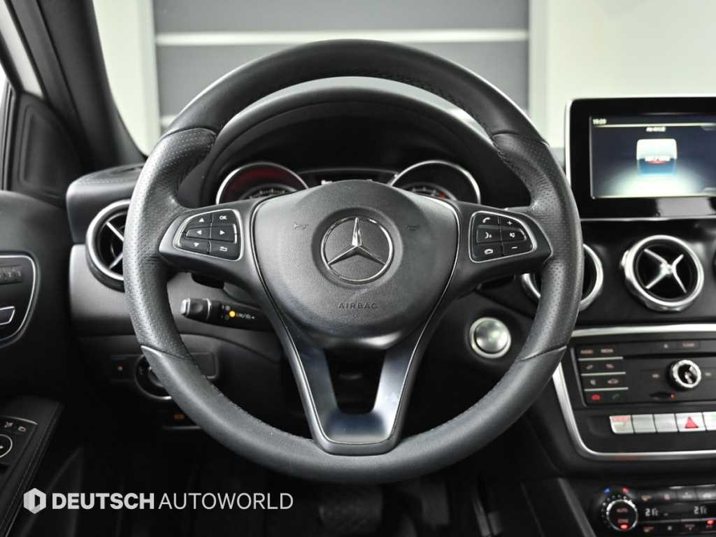 Mercedes Benz GLA Class 2018 Blanco - Importación desde Corea - HF Imports Iquique - Foto 13