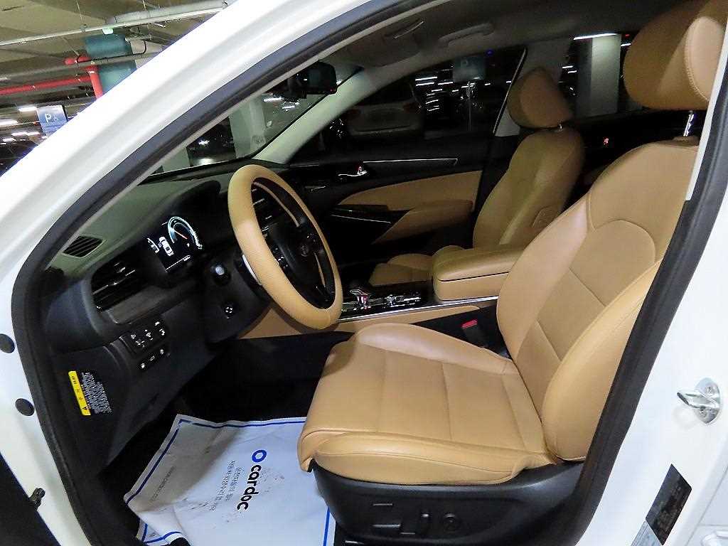 KIA K7 - Vista 6