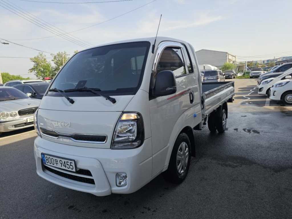 Small Truck Cargo (small) - Vista 3