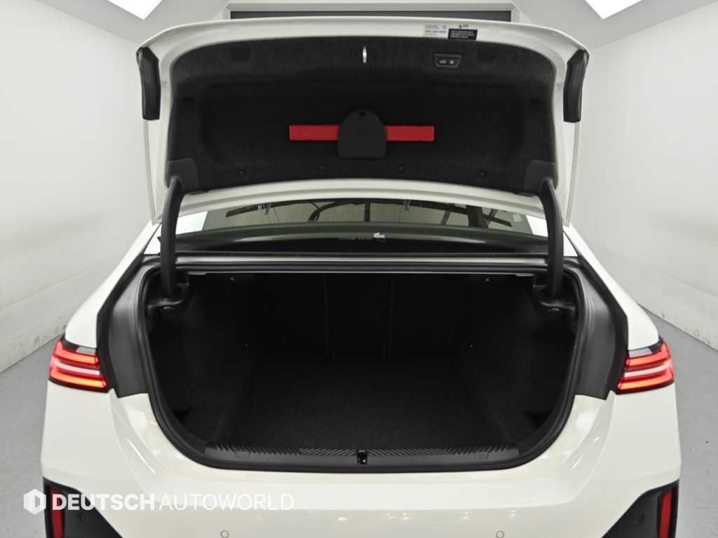 BMW 5 Series 2025 Blanco - Importación desde Corea - HF Imports Iquique - Foto 19